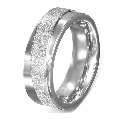 Ocelový prsten s šikmým pískovaným pruhem